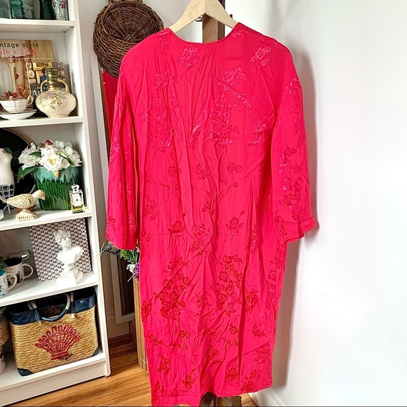 NWT Lovers + Friends Hot Pink Satin Kimono Robe Wrap Dress XXS XS No Belt - Picture 15 of 16